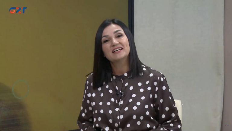 ENİ GÜN_Vera Sibova hem İrina Melkan