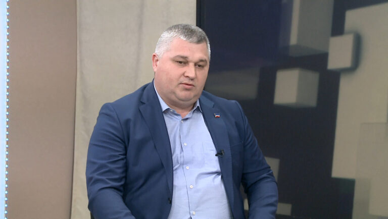 Прямая линия | Депутат НСГ Александр Дюльгер