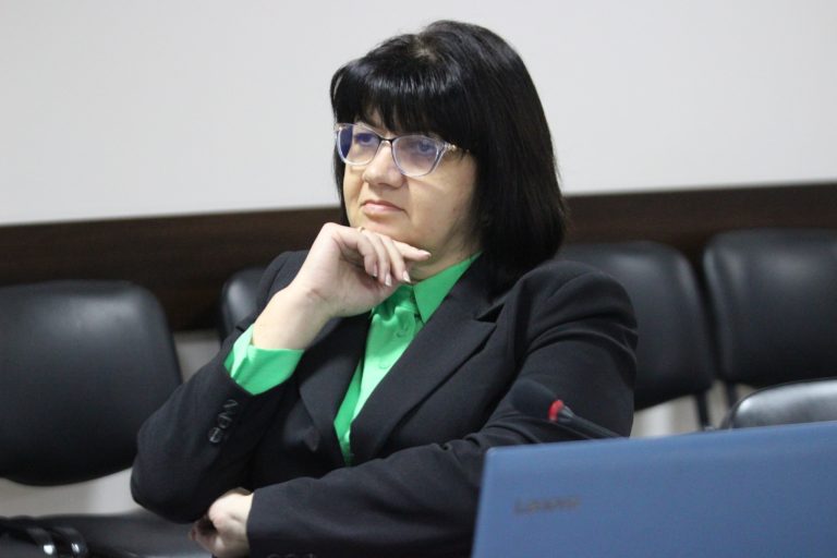 Кристева: «Сбор финансовых средств в учебных заведениях приравнивается к коррупции» Кристева: «Сбор финансовых средств в учебных заведениях приравнивается к коррупции»
