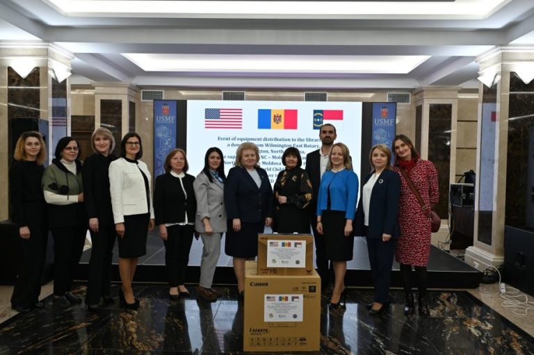 В Молдове девять библиотек при университетах получили от США новое оборудование. Среди них и КГУ В Молдове девять библиотек при университетах получили от США новое оборудование. Среди них и КГУ