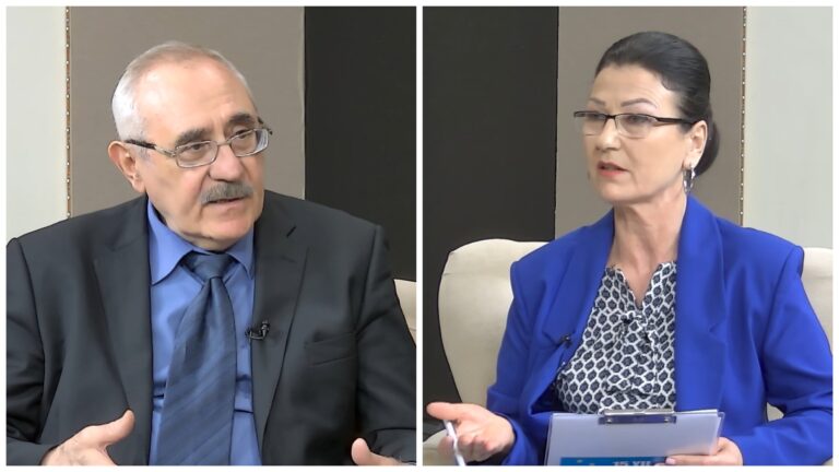 Stepan Bulgar «Ana dili» yortusuna karşı üürenicilärlän buluşmakların önemlii için