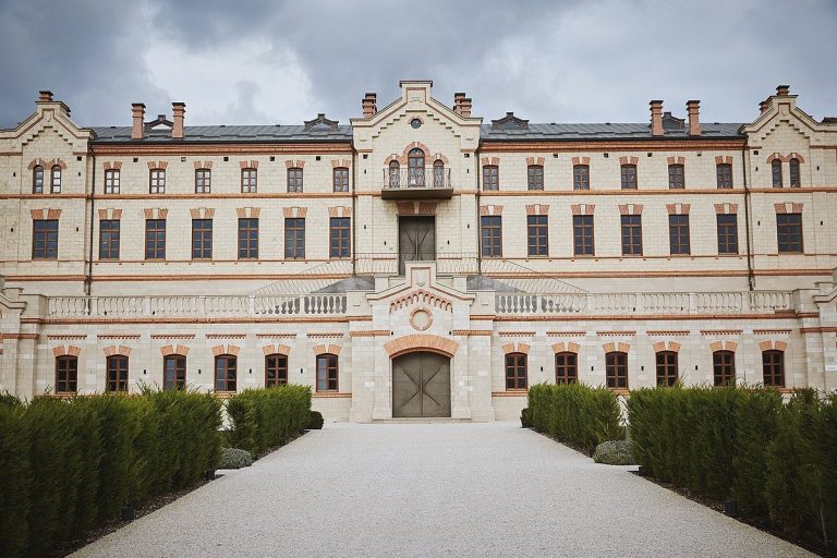 Европейский саммит пройдет в винном комплексе Castel Mimi Европейский саммит пройдет в винном комплексе Castel Mimi