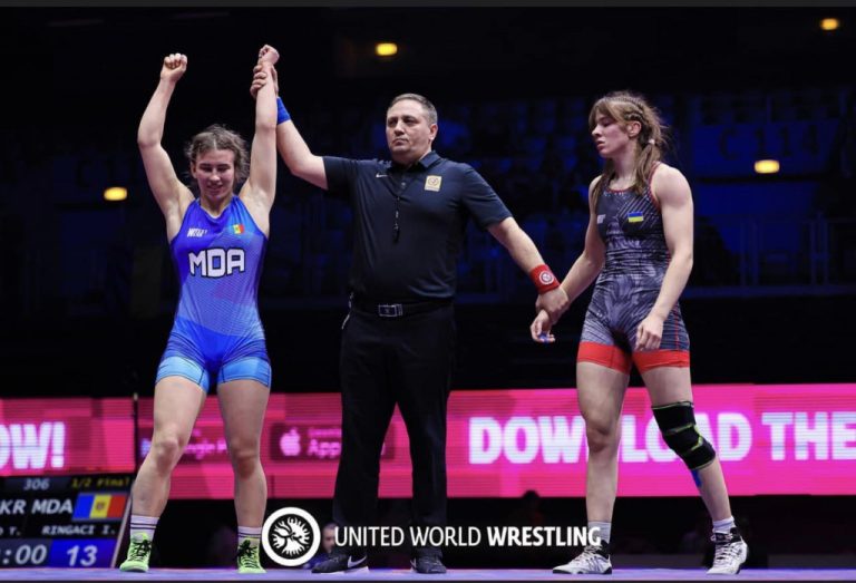 Молдаванка Ирина Рынгач завоевала серебро на чемпионате Европы по вольной борьбе Молдаванка Ирина Рынгач завоевала серебро на чемпионате Европы по вольной борьбе
