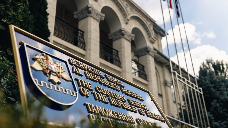 Таможенная служба за неделю пополнила госбюджет более чем на 777,8 млн леев