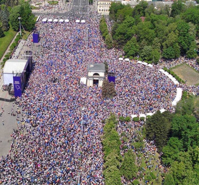 На организацию Национально собрания «Европейская Молдова» потрачено более 4,7 млн леев На организацию Национально собрания «Европейская Молдова» потрачено более 4,7 млн леев