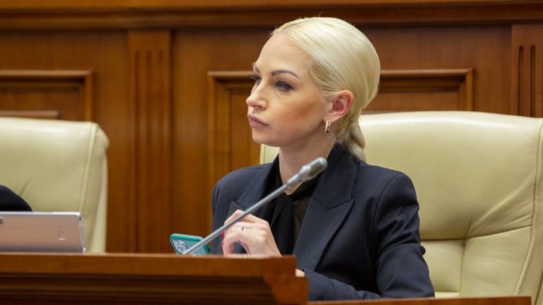 Марину Таубер лишили депутатской неприкосновенности 