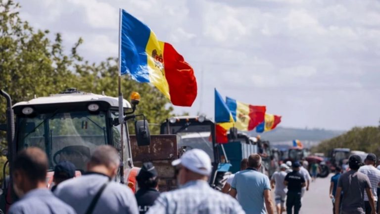 «Мы будем бороться, пока не будут выполнены наши требования». Фермеры продолжают протесты