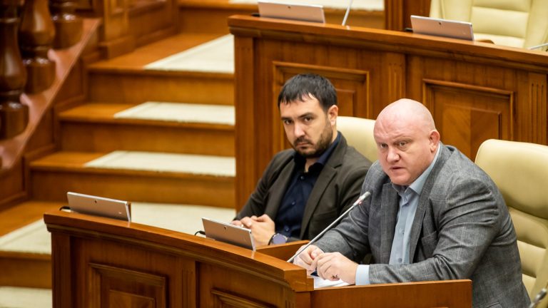 Бывшие социалисты Боля и Суходольский присоединились к партии «Renaștere — Возрождение»