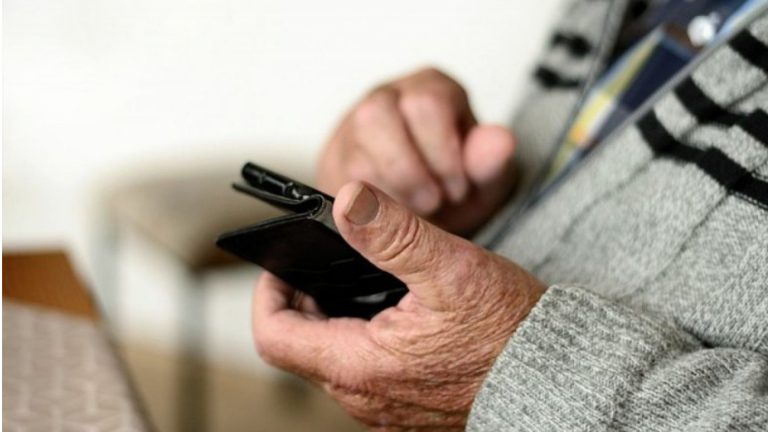 В Калараше мужчина обманул пенсионера на 8 тыс. леев В Калараше мужчина обманул пенсионера на 8 тыс. леев