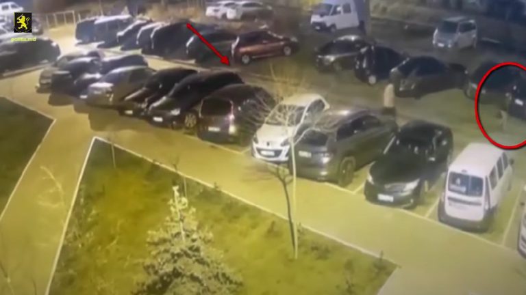 /Видео/ Двое мужчин подозреваются в похищении и шантаже молодого парня. Потерпевший отдал им сотни тысяч долларов /Видео/ Двое мужчин подозреваются в похищении и шантаже молодого парня. Потерпевший отдал им сотни тысяч долларов