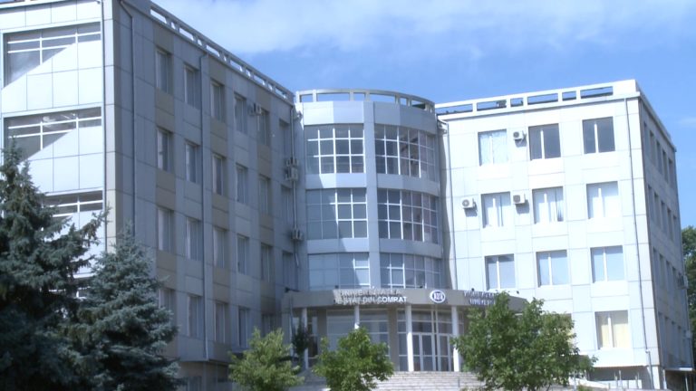 /Видео/ Комратский госуниверситет начал прием документов