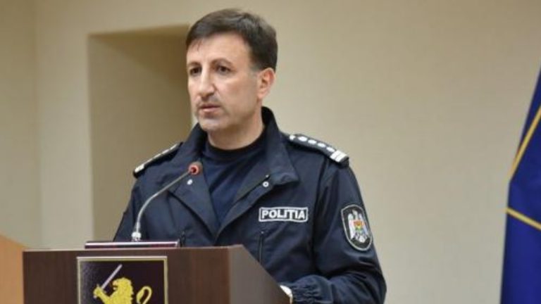 Новые подробности о трагедии в аэропорту: стрелок из Таджикистана — бывший полицейский Новые подробности о трагедии в аэропорту: стрелок из Таджикистана — бывший полицейский