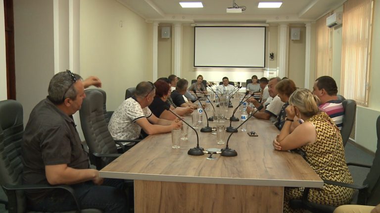 /Видео/ Проблемы и способы решения: в Тараклии провели встречу с местными аграриями 