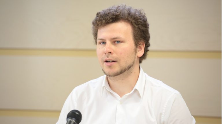 Перчун: В 2024 году работникам системы образования могут повысить зарплаты Перчун: В 2024 году работникам системы образования могут повысить зарплаты