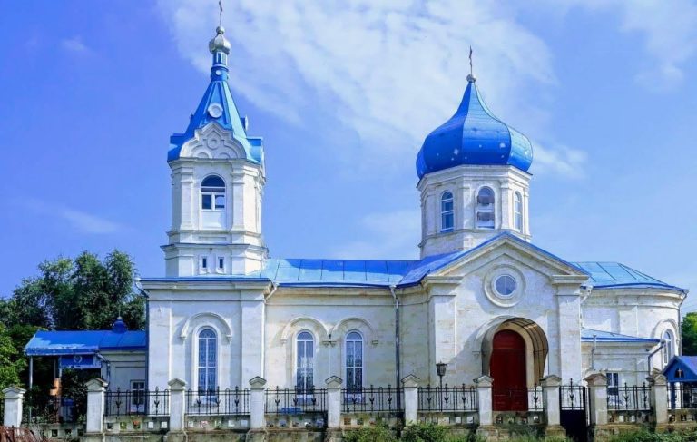 Пять населенных пунктов Гагаузии 28 августа празднуют Храм села. Рассказываем историю дня Успения Пресвятой Богородицы Пять населенных пунктов Гагаузии 28 августа празднуют Храм села. Рассказываем историю дня Успения Пресвятой Богородицы