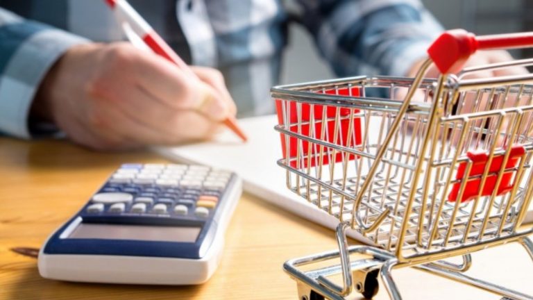 В июле годовая инфляция снизилась до 10,8%. Какие товары и услуги подешевели В июле годовая инфляция снизилась до 10,8%. Какие товары и услуги подешевели