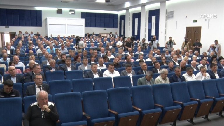 /Видео/ Съезд депутатов всех уровней, назначенный на 9 сентября, перенесли