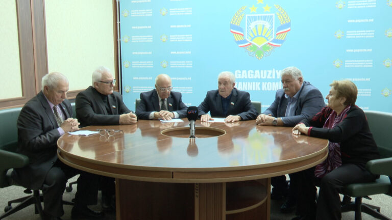 /Видео/ На Совете старейшин в Комрате обсудил проблемы пенсионеров