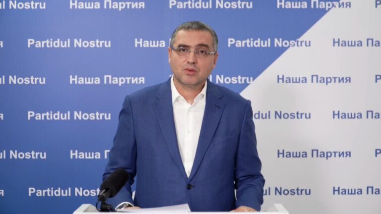 Ренато Усатый просит лишить его российского гражданства Ренато Усатый просит лишить его российского гражданства