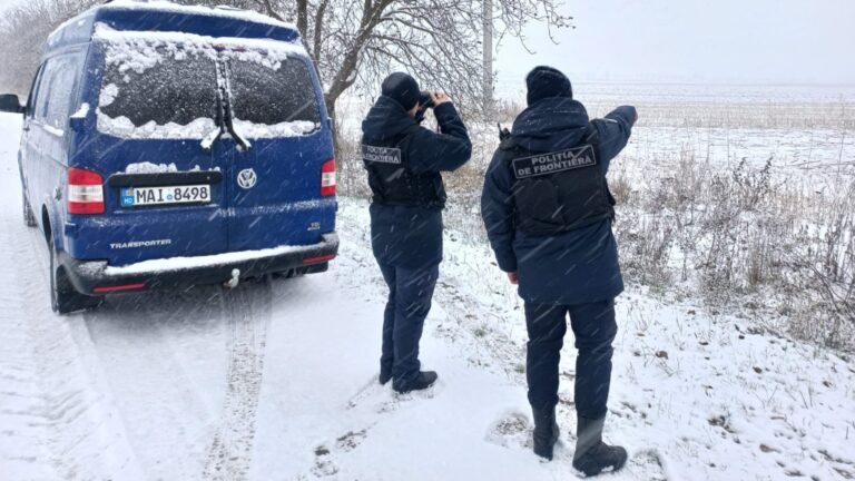 /Фото/ В минувшие выходные в Молдове выпал снег. Погранполиция поделилась фотографиями /Фото/ В минувшие выходные в Молдове выпал снег. Погранполиция поделилась фотографиями