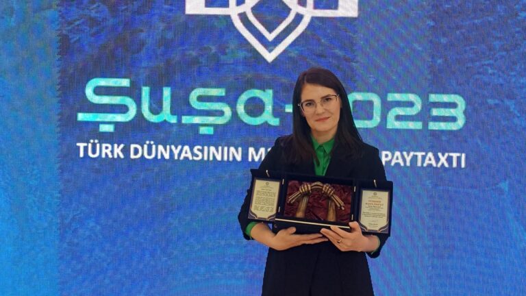 /Видео/ Журналист GRT Алена Терзи получила награду TÜRKSOY «за сохранение культурного наследия тюркского мира» /Видео/ Журналист GRT Алена Терзи получила награду TÜRKSOY «за сохранение культурного наследия тюркского мира»