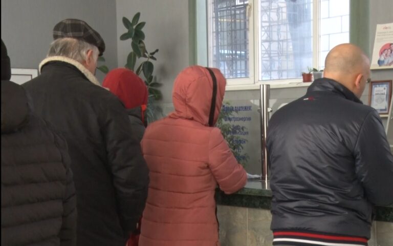 /Видео/Жители Гагаузии получают помощь в холодный период /Видео/Жители Гагаузии получают помощь в холодный период
