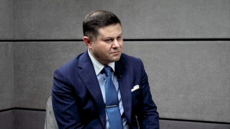 Глава ЖДМ Олег Тофилат подал в отставку