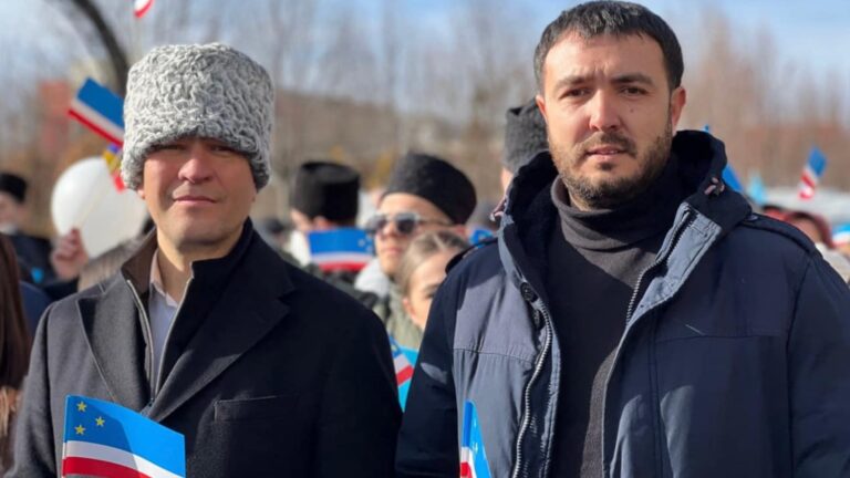 «Шаги направлены на то, чтобы очернить имидж порядочного человека». Депутат Суходольский о решении ЕС наложить санкции на Петрова «Шаги направлены на то, чтобы очернить имидж порядочного человека». Депутат Суходольский о решении ЕС наложить санкции на Петрова