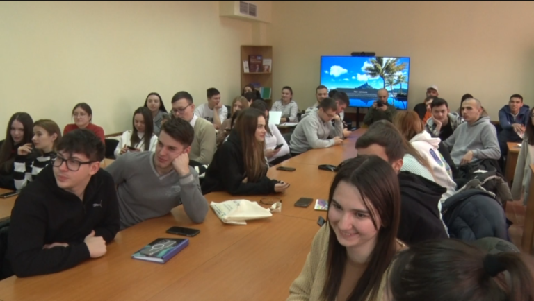 /Видео/ Студентам КГУ рассказали о преимуществах и рисках кредитования /Видео/ Студентам КГУ рассказали о преимуществах и рисках кредитования