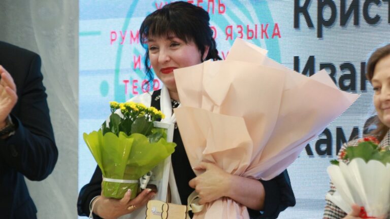 /Видео/ Пример преданности своему делу: история Кристины Камбур – победительницы конкурса «Учитель года-2024» /Видео/ Пример преданности своему делу: история Кристины Камбур – победительницы конкурса «Учитель года-2024»