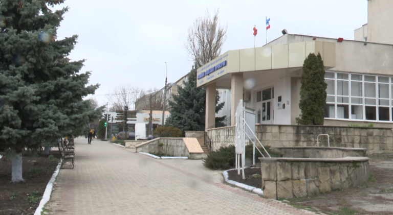 /Видео/ Примария Комрата просит выделить 9 млн леев контрибуций для строительства упаковочного двора /Видео/ Примария Комрата просит выделить 9 млн леев контрибуций для строительства упаковочного двора