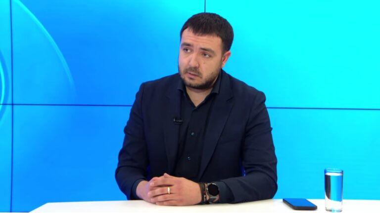 «Очень положительно отнеслись к этой встрече». Депутат парламента Суходольский прокомментировал встречу башкана с президентом РФ «Очень положительно отнеслись к этой встрече». Депутат парламента Суходольский прокомментировал встречу башкана с президентом РФ