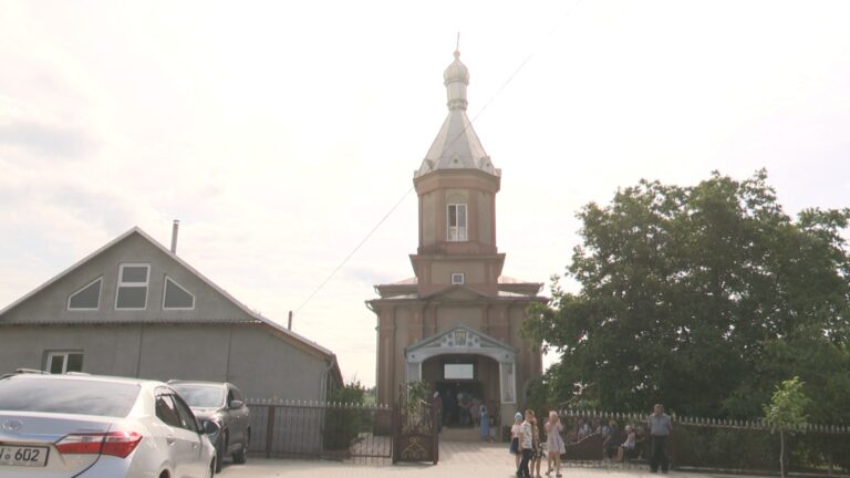 /Видео/ Храмовый праздник отметили жители села Дезгинжа