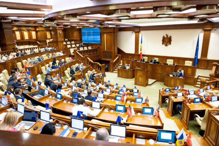 ПАРЛАМЕНТ НАЗНАЧИЛ НОВОГО ЧЛЕНА КОМИССИИ VETTING. КТО ИМ СТАЛ? ПАРЛАМЕНТ НАЗНАЧИЛ НОВОГО ЧЛЕНА КОМИССИИ VETTING. КТО ИМ СТАЛ?