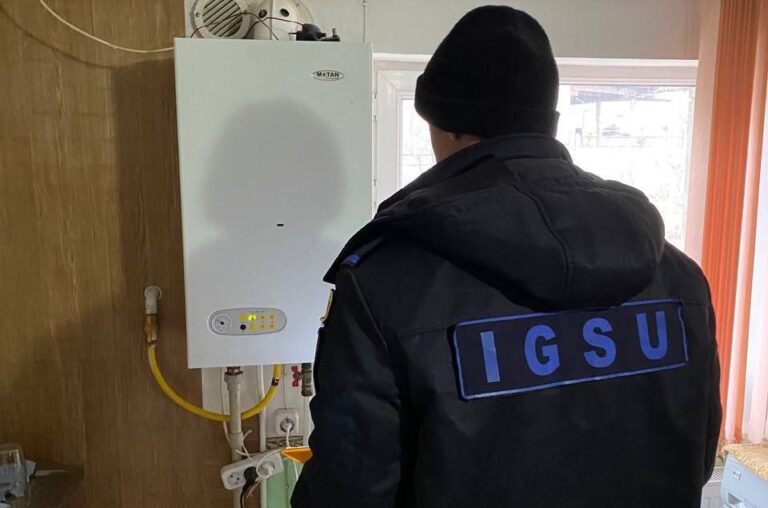 ТРАГЕДИЯ В НОВОАНЕНСКОМ РАЙОНЕ: ДВА ЧЕЛОВЕКА ПОГИБЛИ ОТ ОТРАВЛЕНИЯ ГАЗОМ