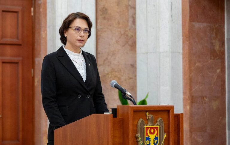 ГЛАВА МВД О СЛУЧАЕ ИЗБИЕНИЯ ГОДОВАЛОГО РЕБЕНКА МАТЕРЬЮ: «НАЗНАЧЕНО НЕСКОЛЬКО ЭКСПЕРТИЗ, РАЗБИРАТЕЛЬСТВО ПРОДОЛЖАЕТСЯ» ГЛАВА МВД О СЛУЧАЕ ИЗБИЕНИЯ ГОДОВАЛОГО РЕБЕНКА МАТЕРЬЮ: «НАЗНАЧЕНО НЕСКОЛЬКО ЭКСПЕРТИЗ, РАЗБИРАТЕЛЬСТВО ПРОДОЛЖАЕТСЯ»