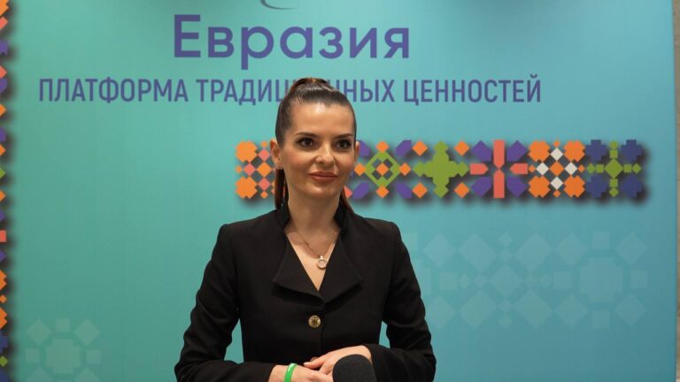 БАШКАН ГАГАУЗИИ ОБСУДИЛА С ДЕПУТАТОМ ГОСДУМЫ РФ РАЗВИТИЕ ГУМАНИТАРНЫХ СВЯЗЕЙ