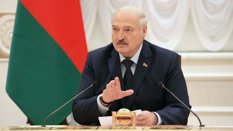 АЛЕКСАНДР ЛУКАШЕНКО ВЫИГРАЛ ВЫБОРЫ ПРЕЗИДЕНТА БЕЛАРУСИ В СЕДЬМОЙ РАЗ