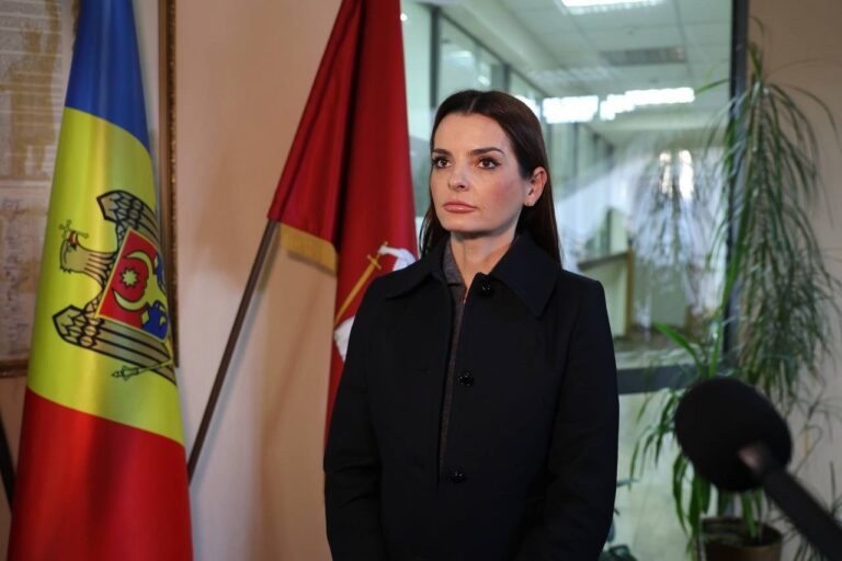 ЕВГЕНИЯ ГУЦУЛ О СУДЕБНОМ ПРОЦЕССЕ: «ПРОКУРОР НАЗВАЛА МАРШАЛА ИВАНА КОНЕВА ПОДОЗРЕВАЕМЫМ»