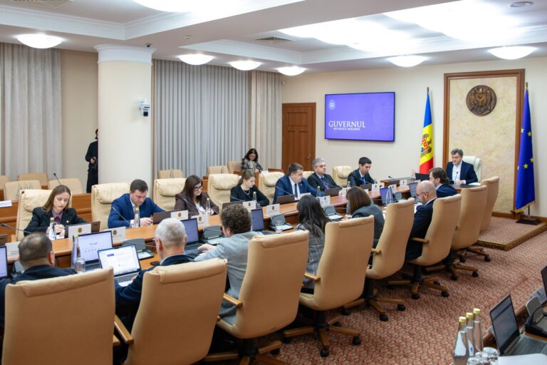 МОЛДОВА И ОАЭ ДОГОВОРИЛИСЬ О ПРИЗНАНИИ ВОДИТЕЛЬСКИХ УДОСТОВЕРЕНИЙ