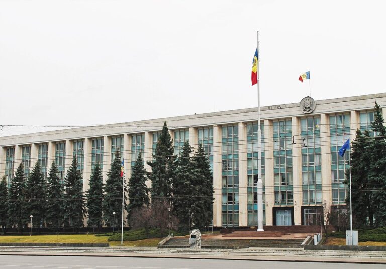 В МОЛДОВЕ ВЕТЕРАНЫ ВТОРОЙ МИРОВОЙ ВОЙНЫ ПОЛУЧАТ ПО 20 ТЫСЯЧ ЛЕЕВ
