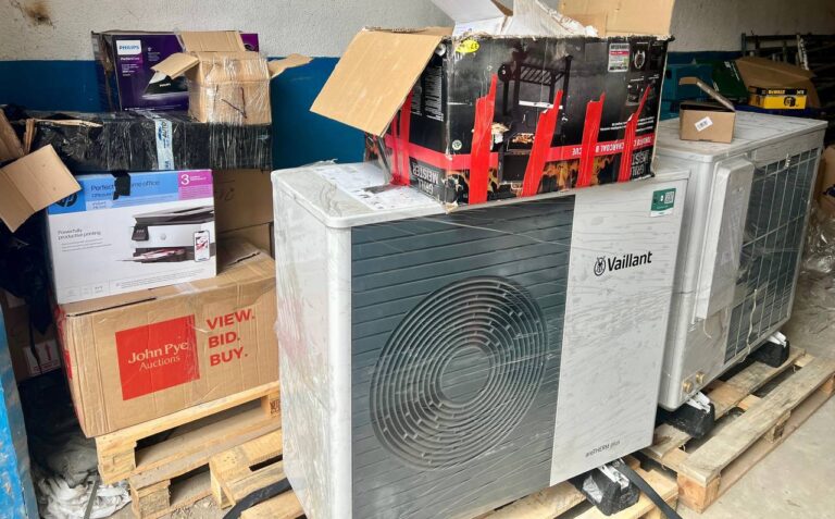 НА ГРАНИЦЕ С МОЛДОВОЙ ЗАДЕРЖАНА ПАРТИЯ НЕЗАДЕКЛАРИРОВАННЫХ ТОВАРОВ НА 350 ТЫСЯЧ ЛЕЕВ